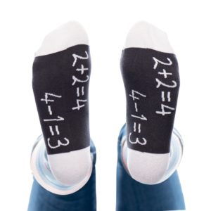 productfotograaf kleding packshot sokken school onderkant 300x300 - Packshots van sokken