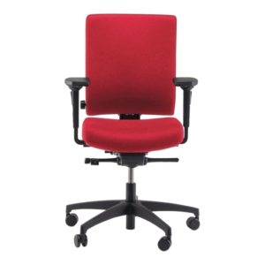 productfotografie meubel packshot bureaustoel rood02 300x300 - Packshots van meubelen